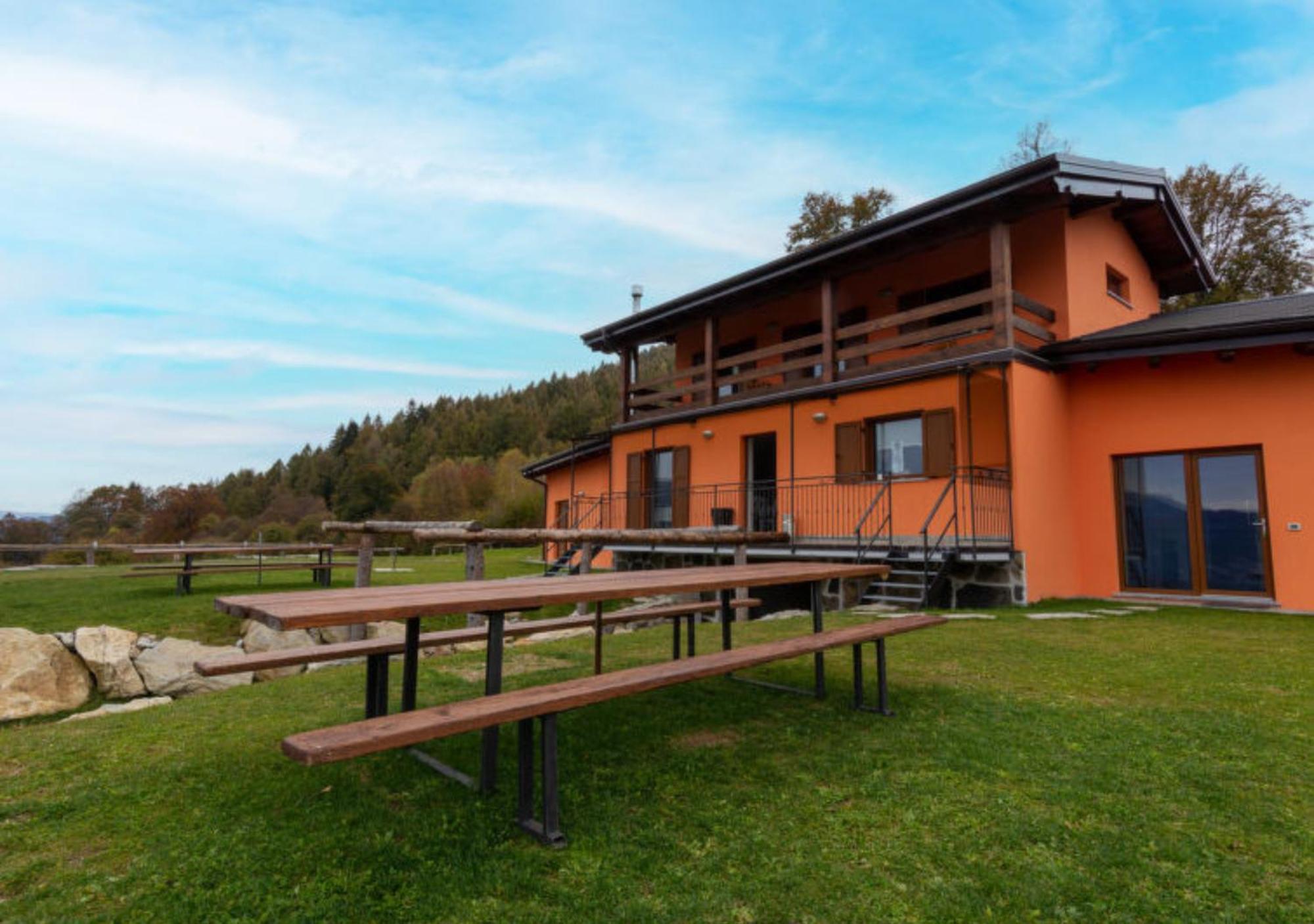 Agriturismo Baita Bave Pellio Inferiore Exterior foto